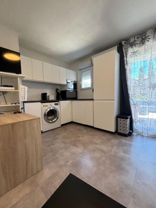 Appartement Terrasse Et Piscine Montpellier Kültér fotó